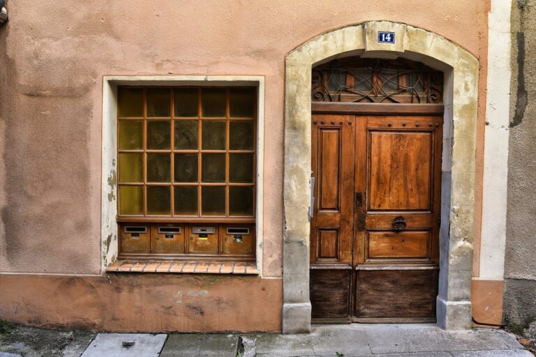 porte d'entrée bois